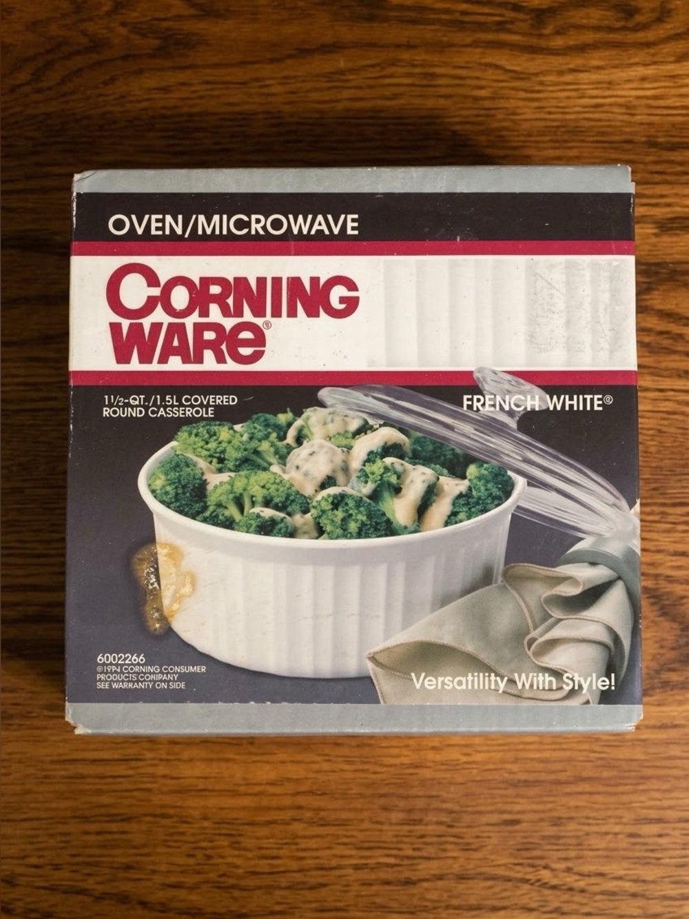 Vintage CorningWare French White 1.6L Round Casserole Dish F-16-B Sealed NIB